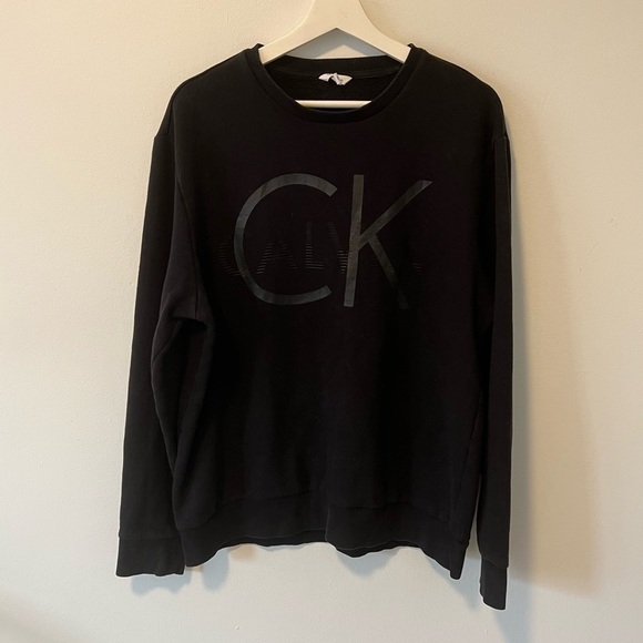 Calvin Klein Other - Calvin Klein Black Crew Neck Sweater